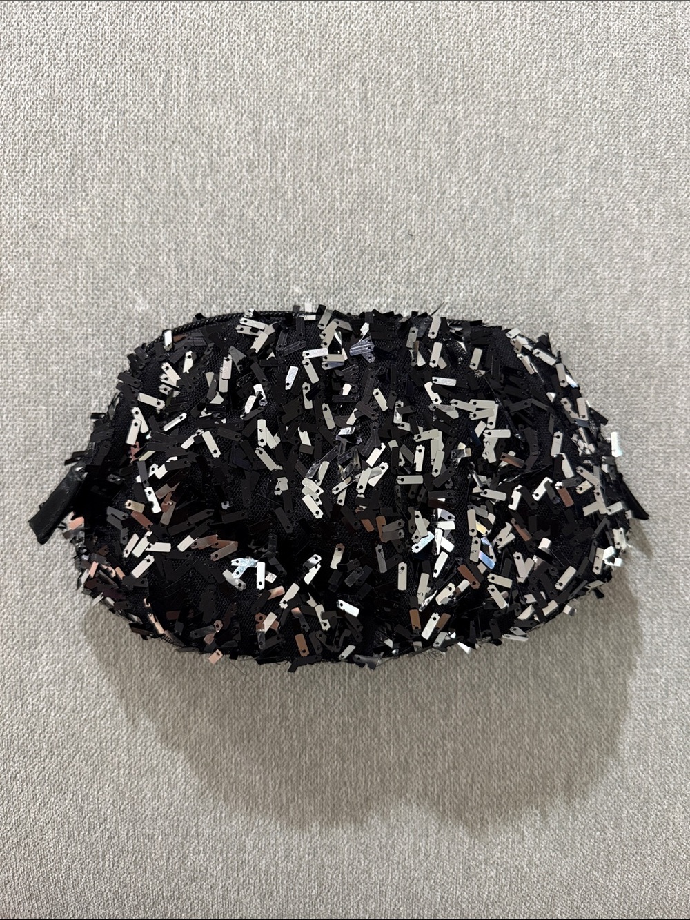 Kardashian Kollection Black Silver Sequins Zippered Clutch Bag Size Small